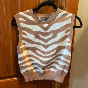 Sleeveless sweater